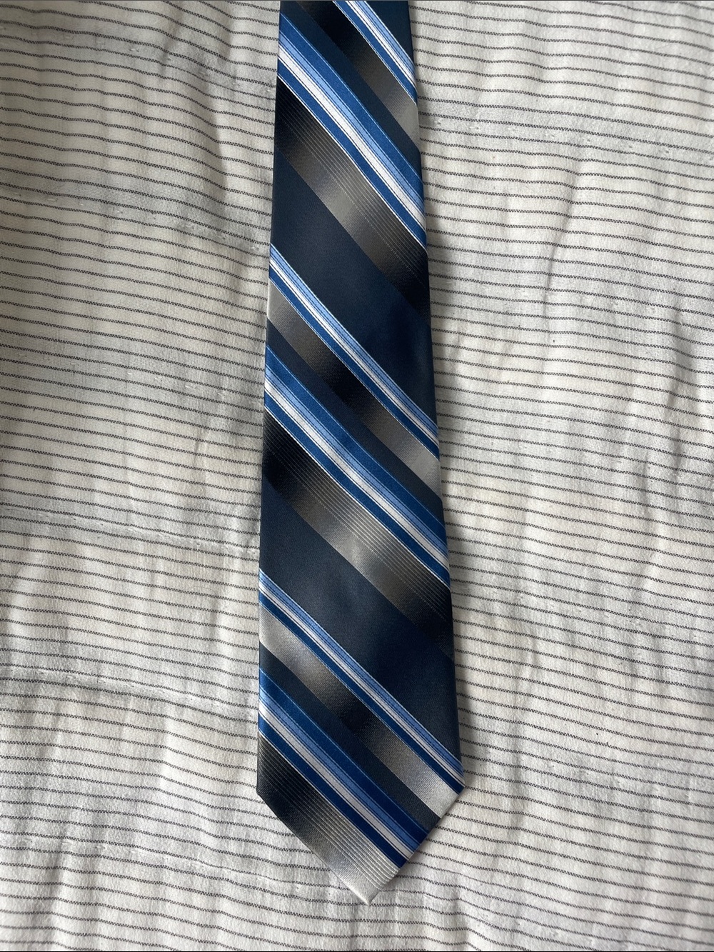 Pronto Uomo Navy, Royal Blue and Silver Striped Silk Tie